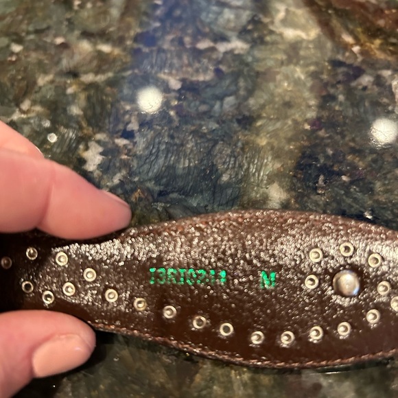 Resistol Leather belt. Western buckle. Wave design with inlay and silver studs. - Picture 8 of 12